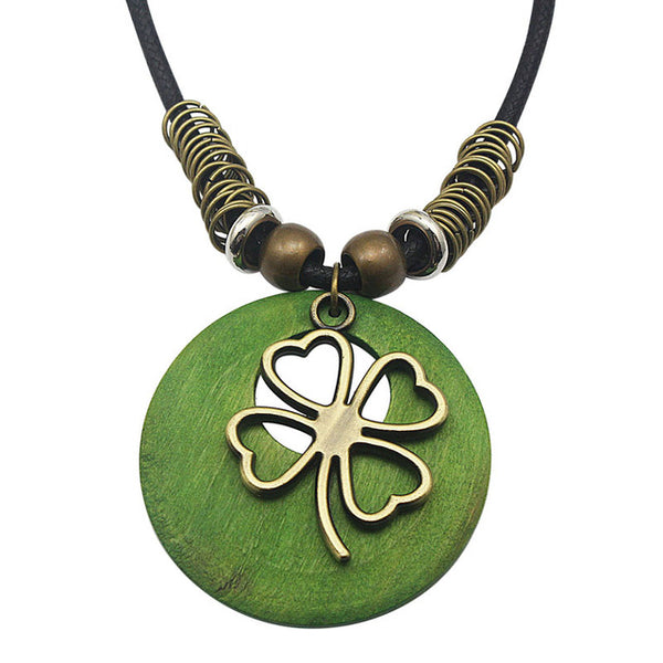 Stylish Leather Necklace with Pretty Flower Pendant