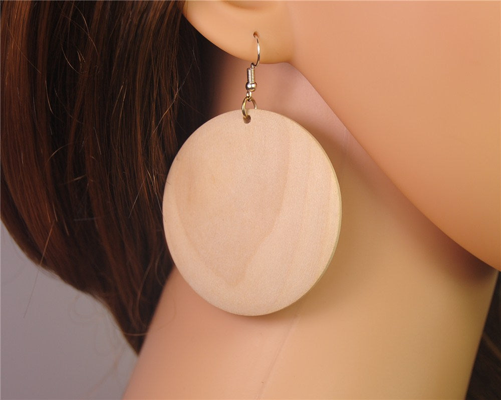 Simple and Elegant Wooden Round Earrings